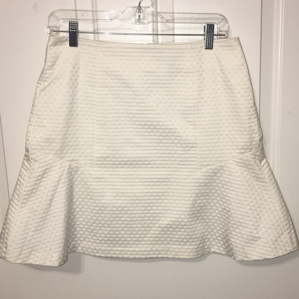 Ann Taylor White Skirt Size 6 Polka Dot Pattern